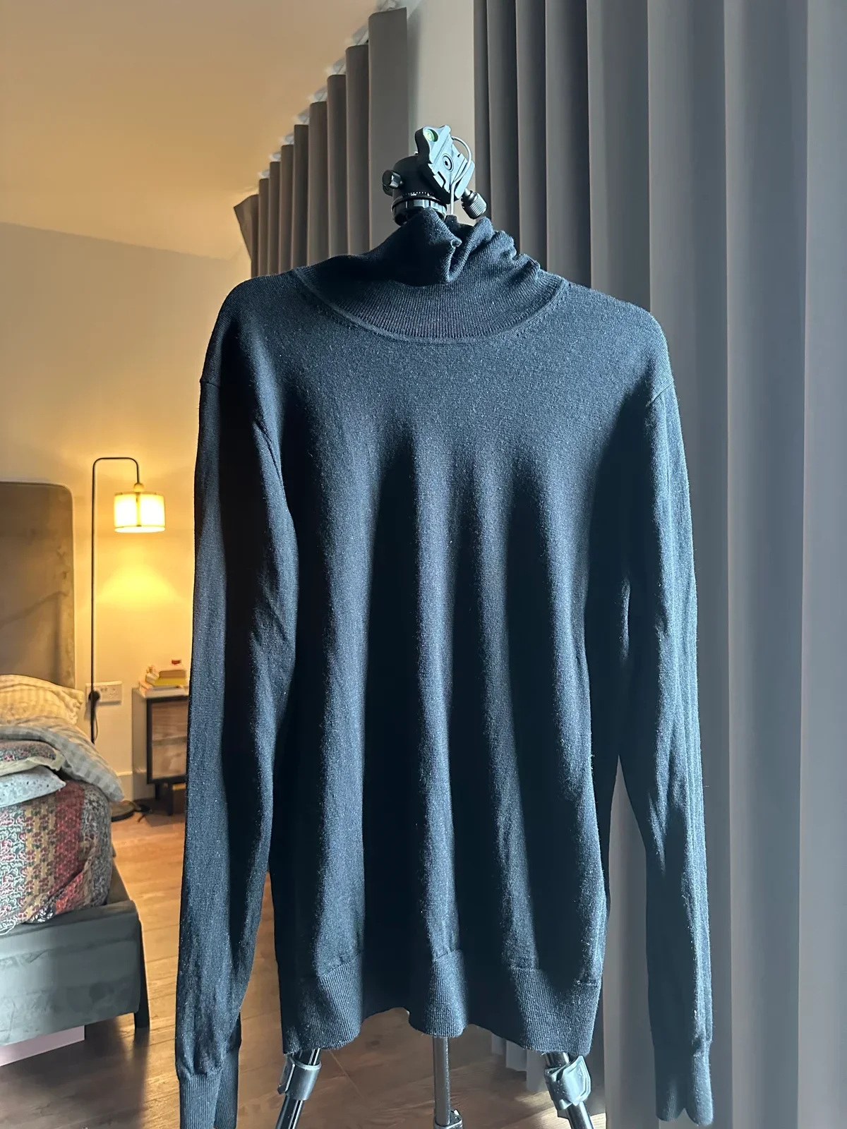 Uniqlo Uniqlo T-Shirts - Size M — front