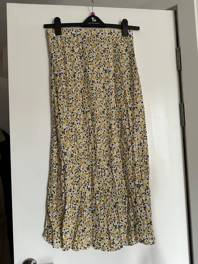 New Look New look Skirts - Size 12 thumbnail 2