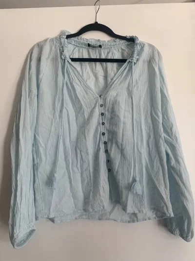 This is Unfolded This is Unfolded Tops & t-shirts - Size 10 thumbnail 1